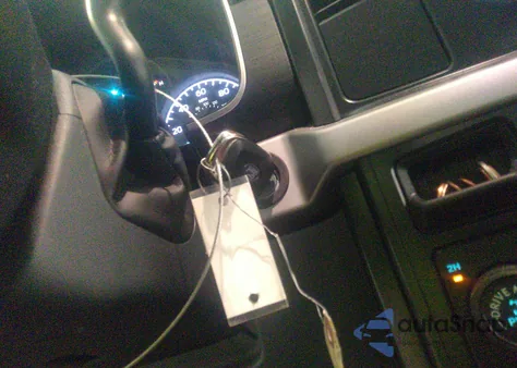 2022 Ford F-150 Xl из США, поврежденный, VIN 1FTFX1E59NKD79348